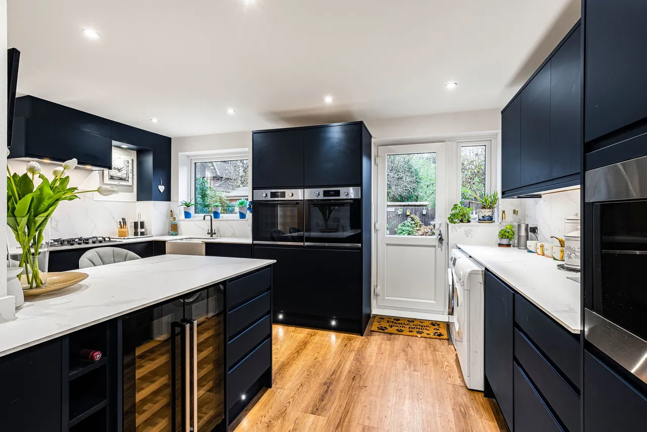 Twyner Close, Horley, RH6, photo 8