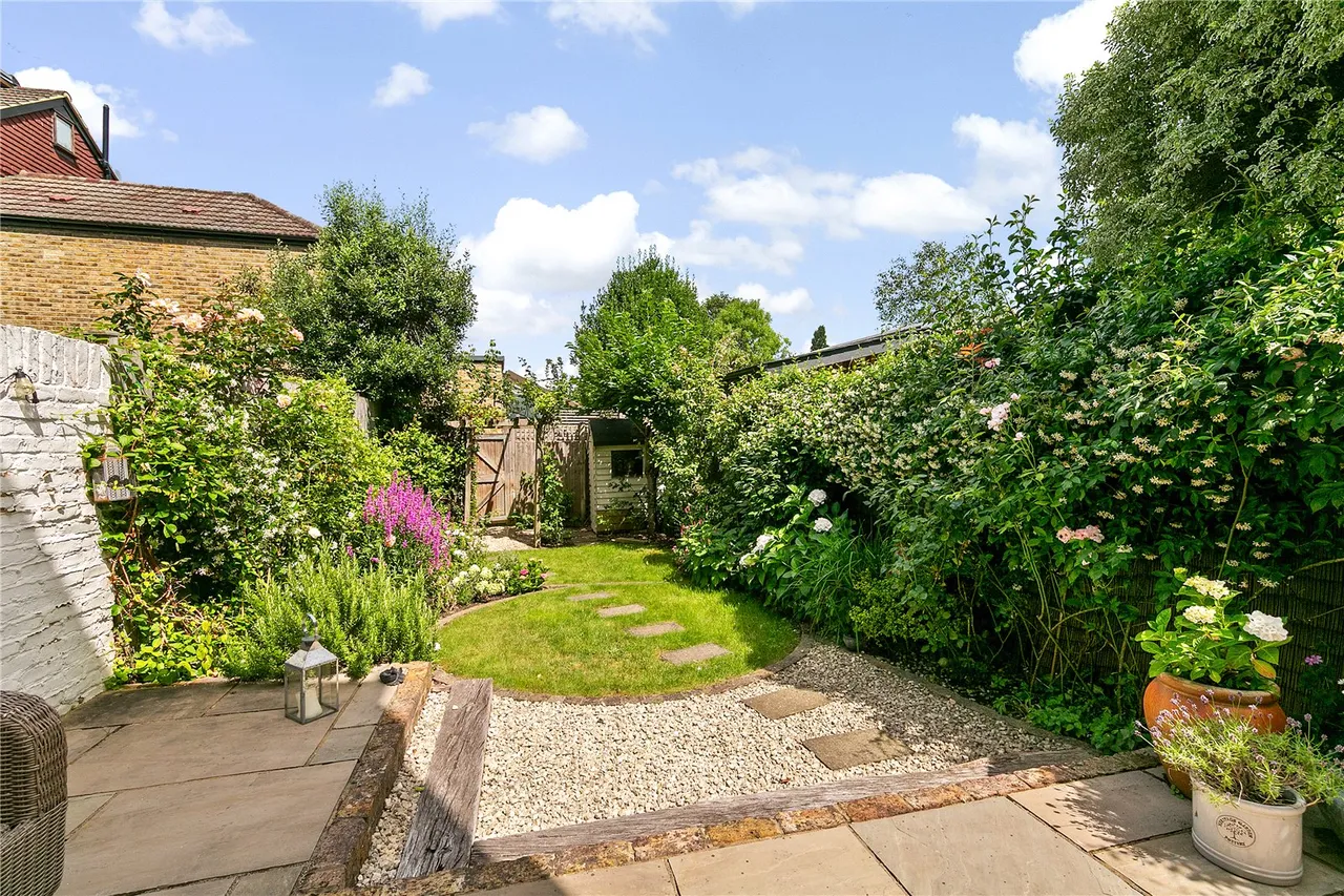 Crown Road, St Margarets, TW1, photo 4