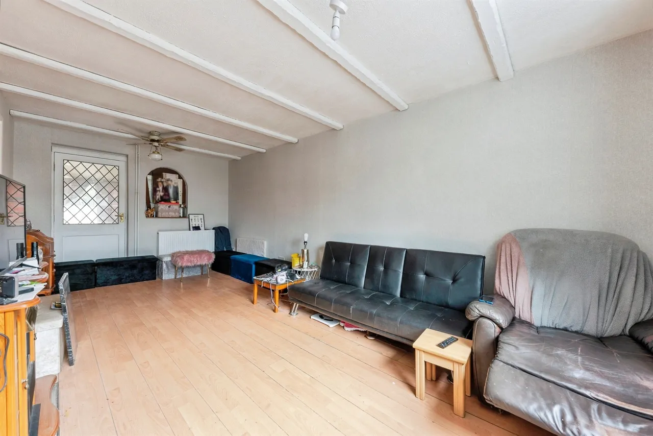 Ambergate Walk, Grantham, NG31, photo 2