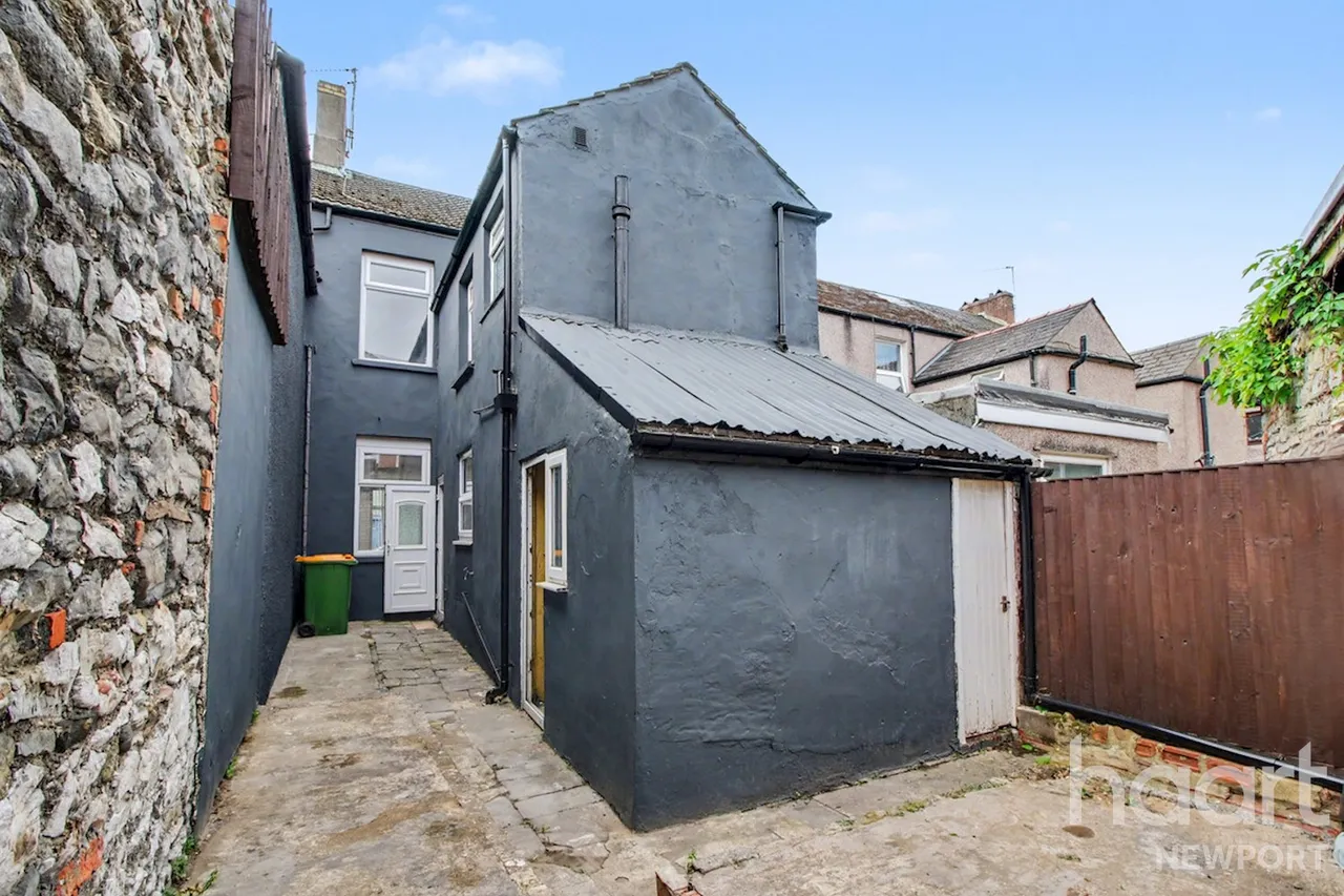Newport, NP19, photo 13