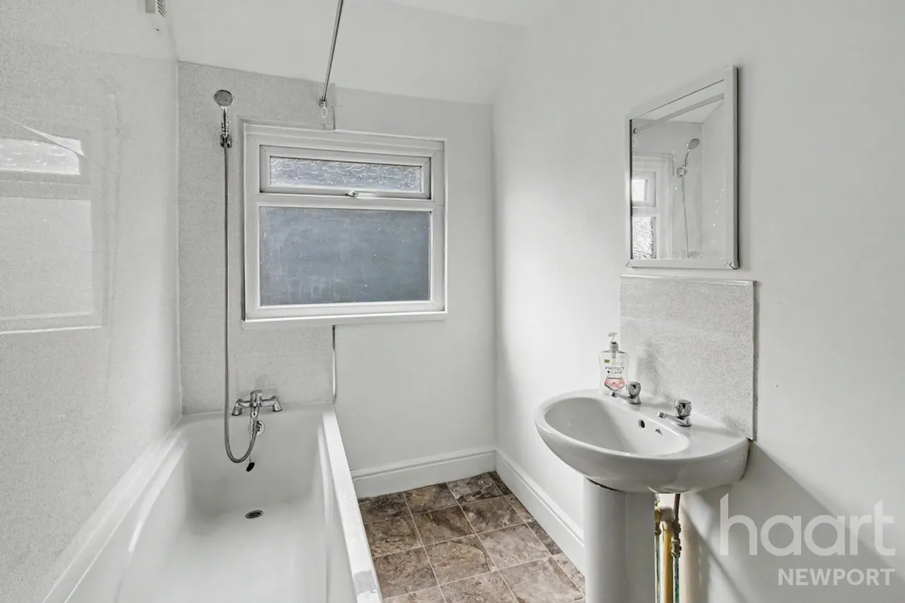 Newport, NP19, photo 16