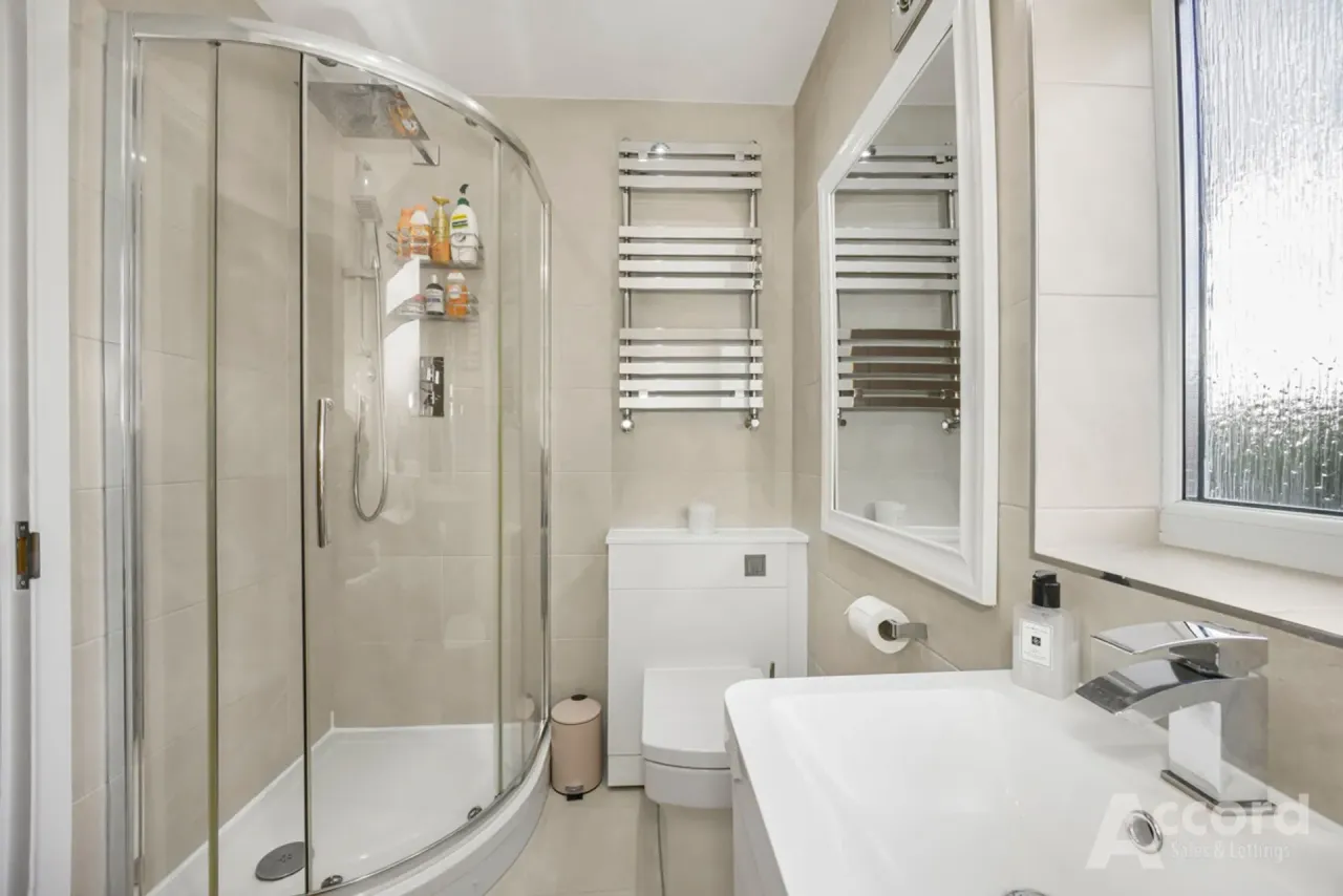 Greenock Way, Romford, RM1, photo 30