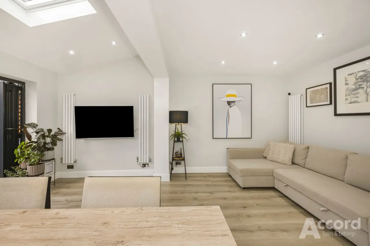 Greenock Way, Romford, RM1, photo 36