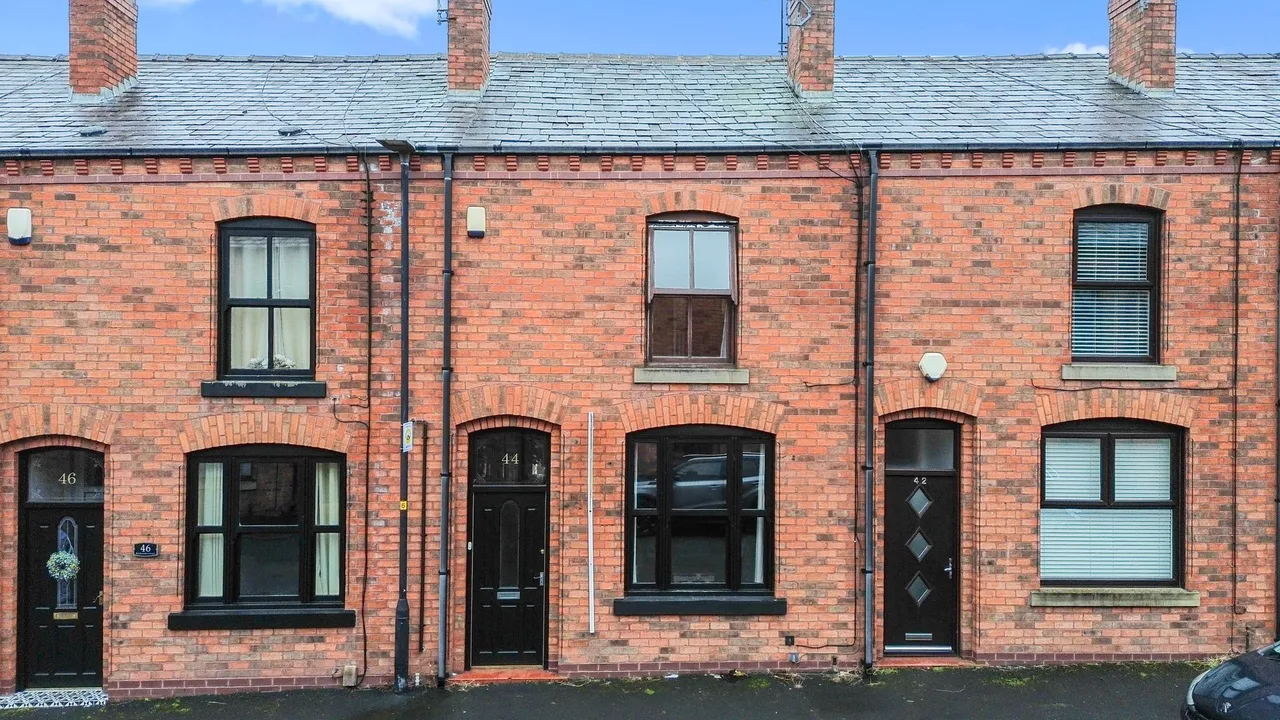 2 bed house for sale, Brideoake Street, Leigh, WN7