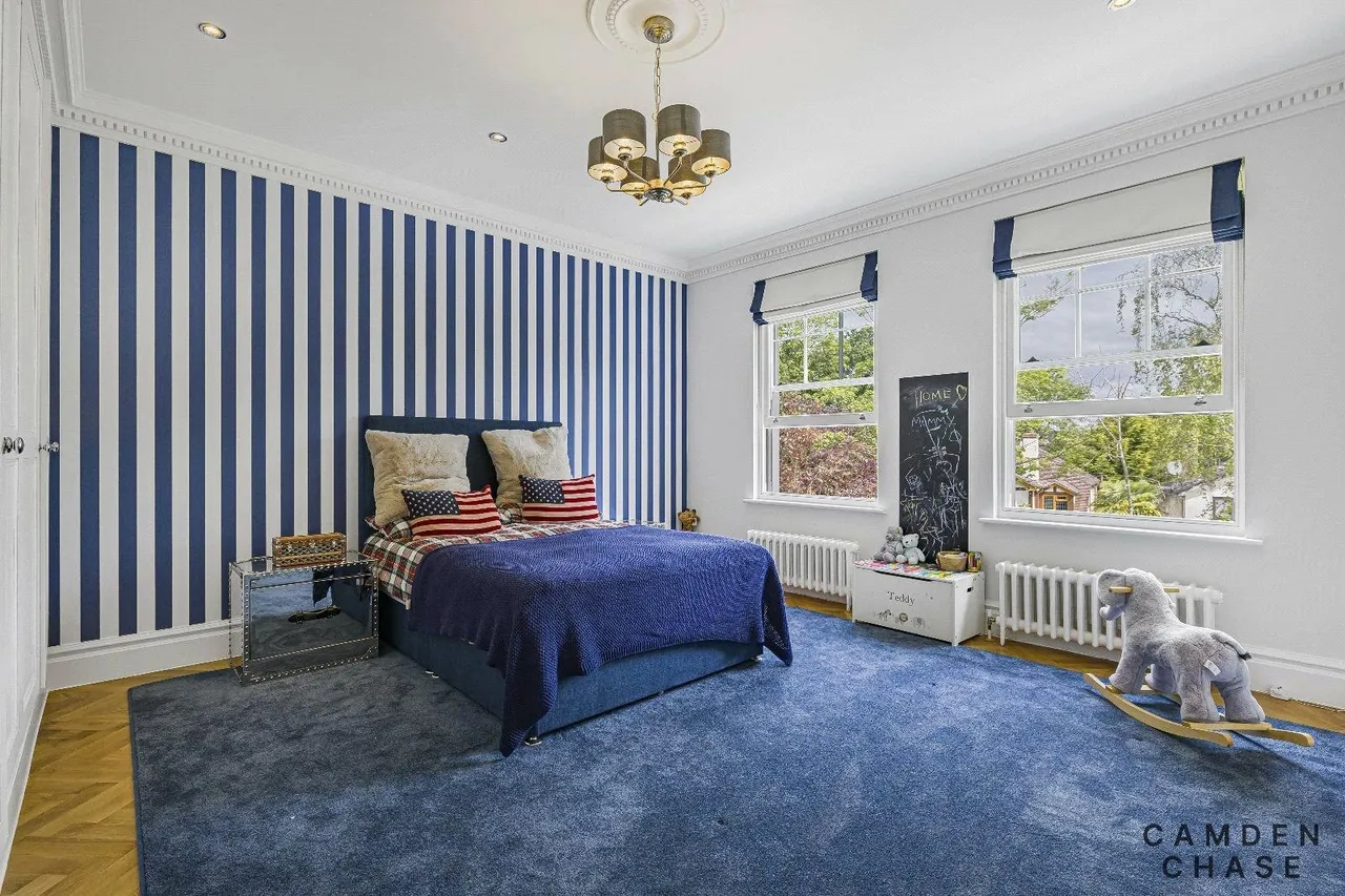 Oaklands Road, Totteridge, London, N20 8BA, photo 18