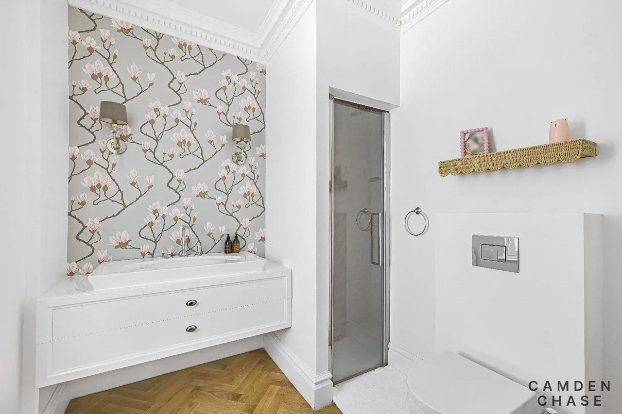 Oaklands Road, Totteridge, London, N20 8BA, photo 20