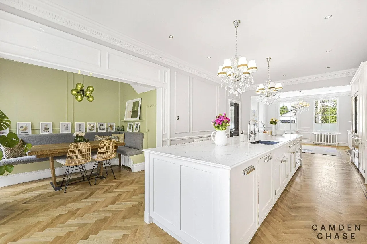 Oaklands Road, Totteridge, London, N20 8BA, photo 7