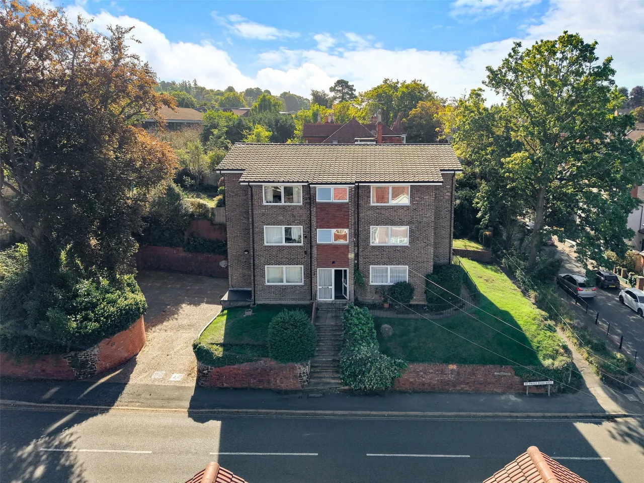 2 bed property for sale, St. Pauls Road West, Dorki, RH4