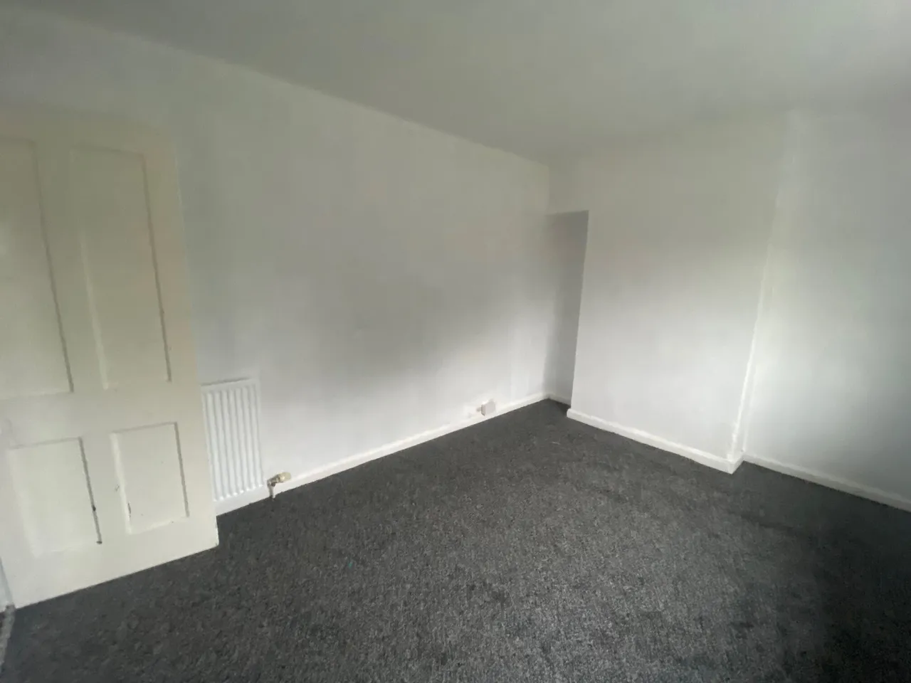 Grove Road, Wollescote, photo 10