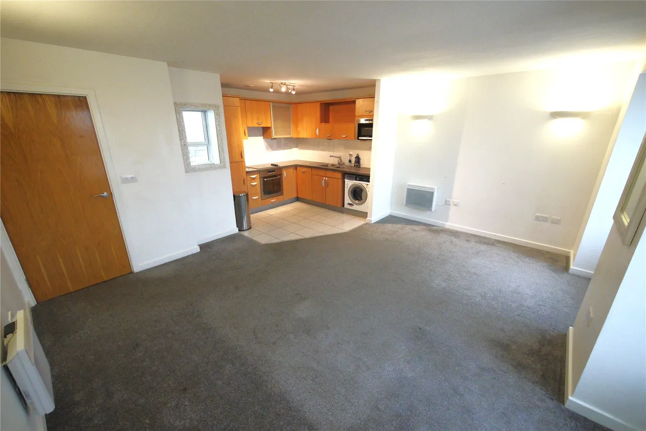 New Road, Brentwood, CM14, photo 4