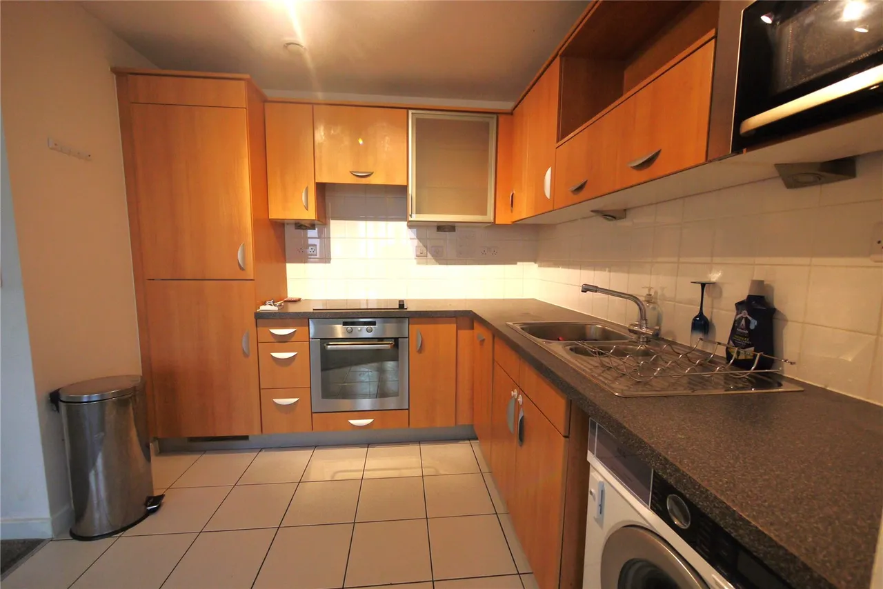New Road, Brentwood, CM14, photo 3