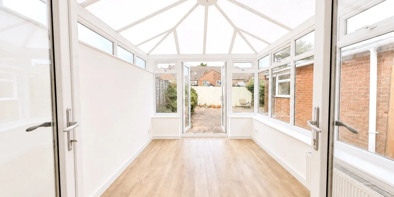 Lloyd Drive, Greasby, CH49, photo 9