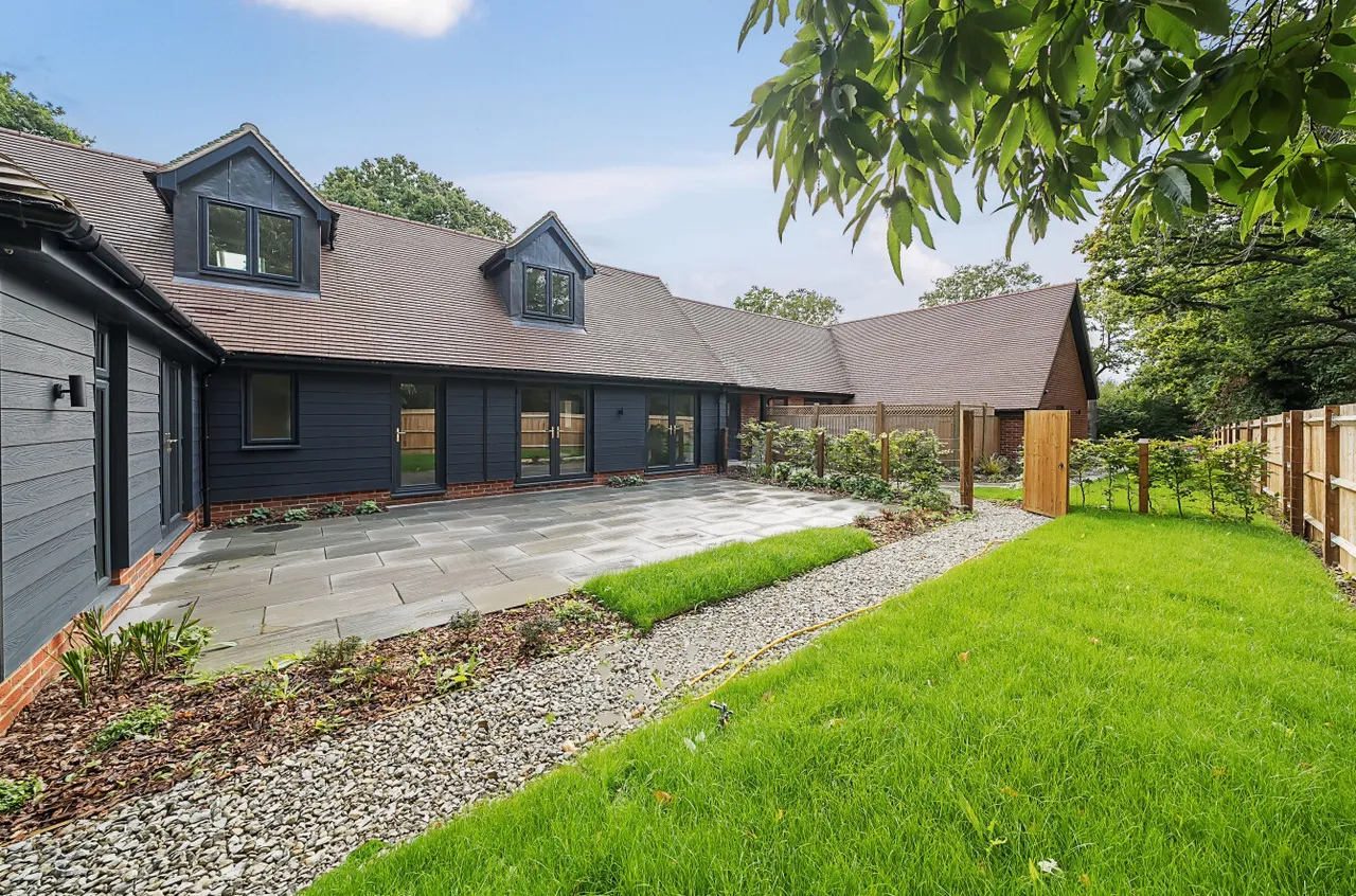 4 bed house for sale, The Coppice, Upper Barnhill, ME15
