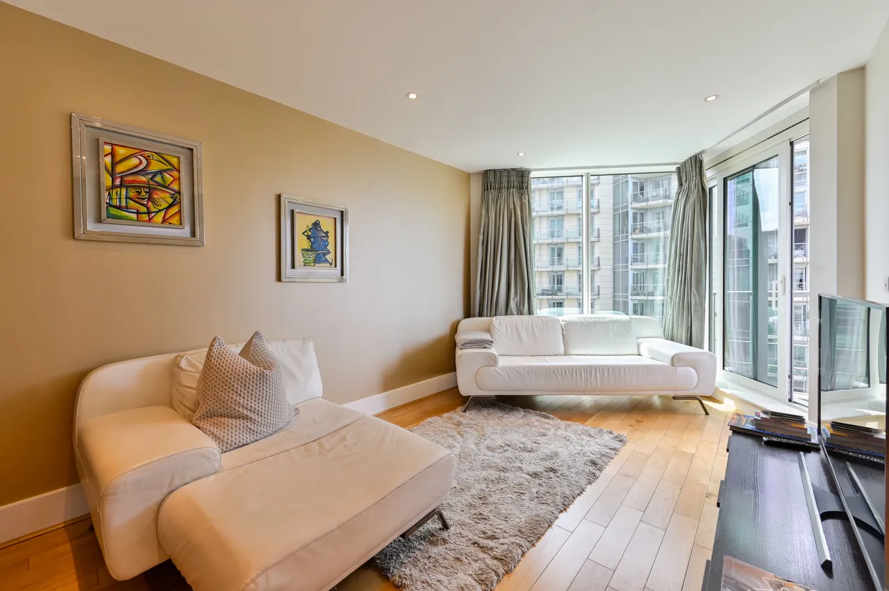 92 Ensign House, Battersea Reach, Juniper Drive, London, photo 2