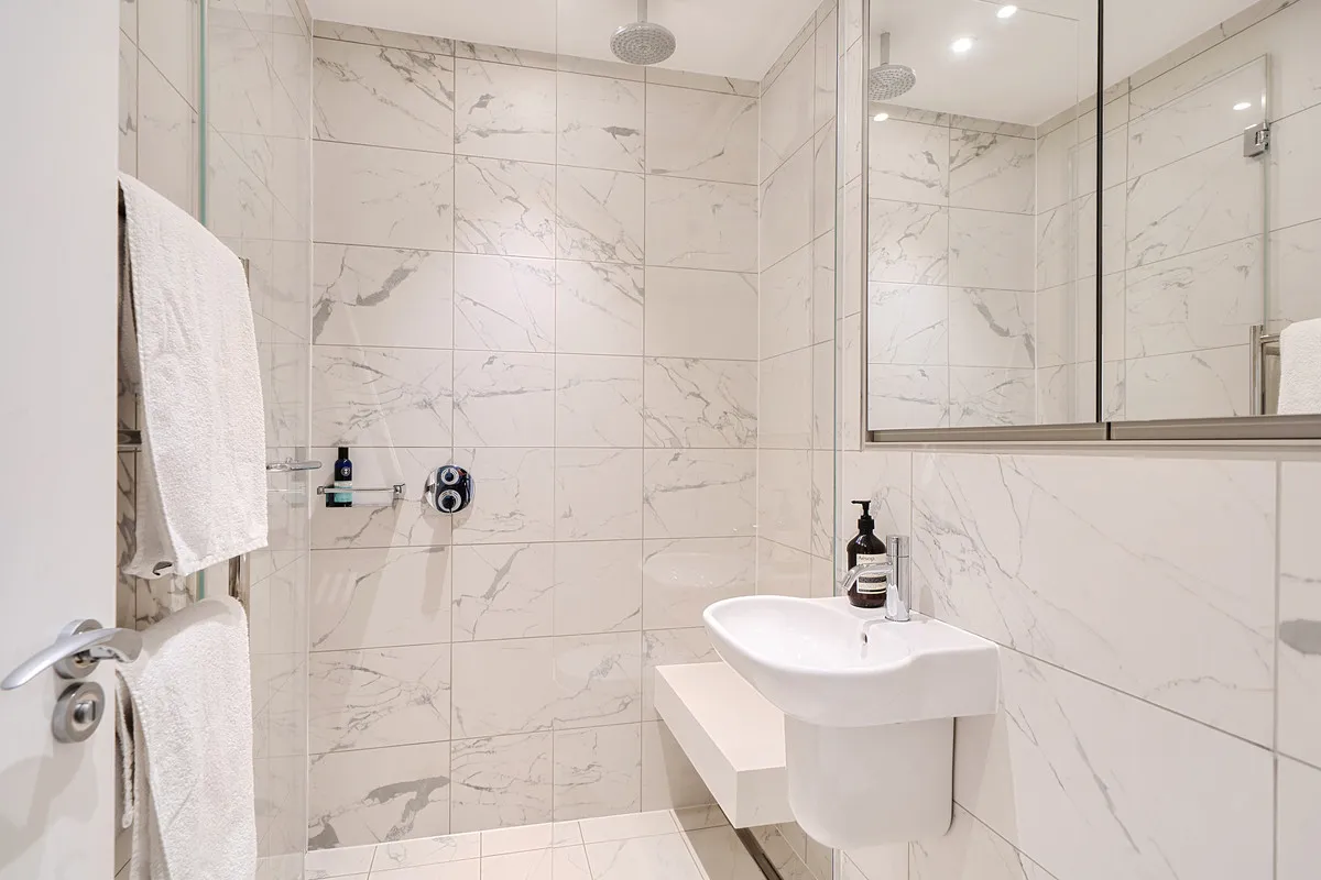 London, NW3, photo 17