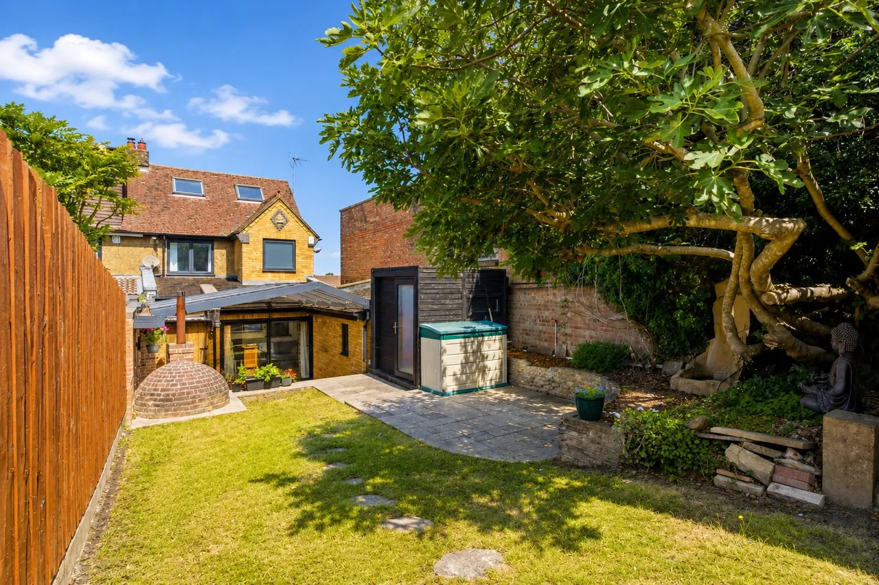 Tring Road, Dunstable, LU6, photo 18