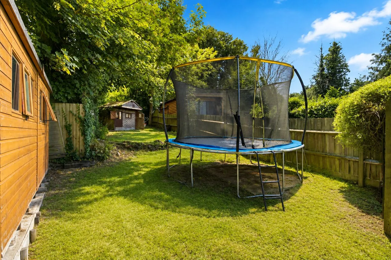 Tring Road, Dunstable, LU6, photo 21