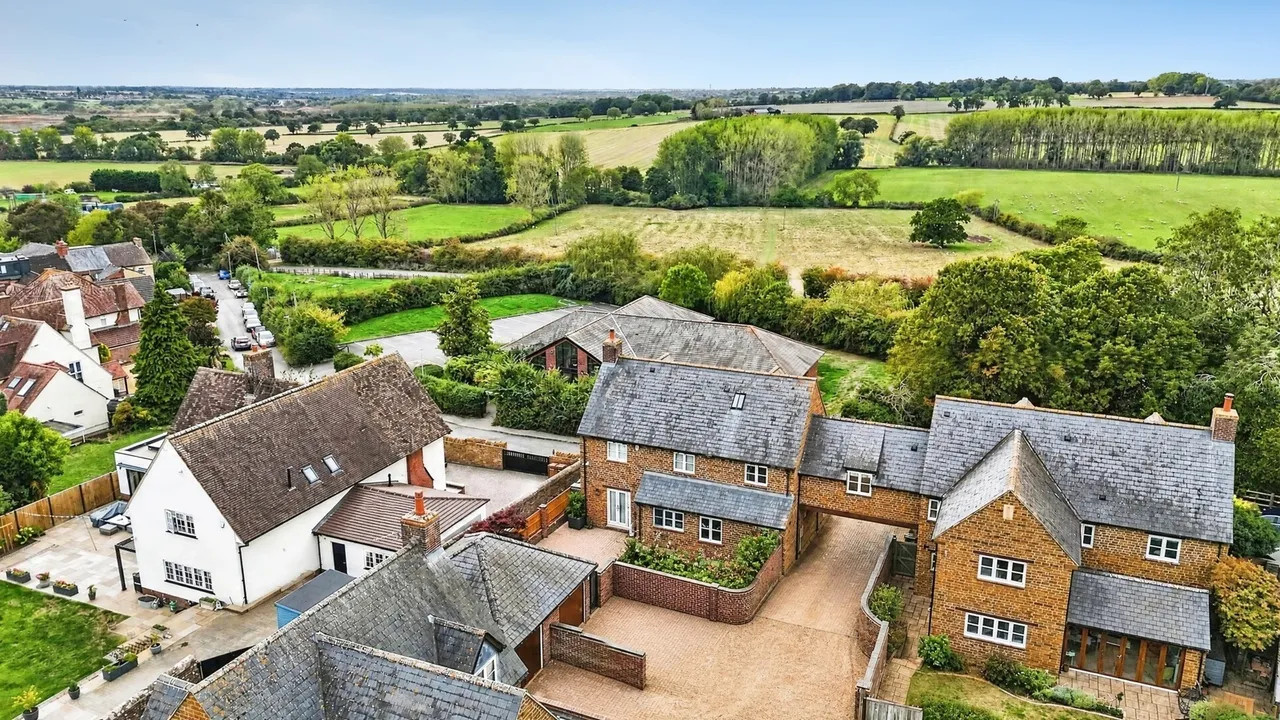 Aggate Way, Earls Barton, NN6, photo 26