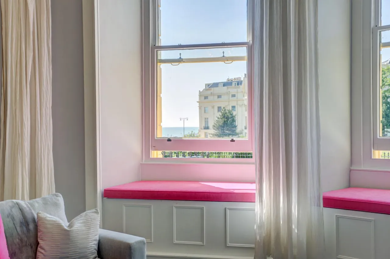 Brunswick Square, Hove, BN3, photo 4