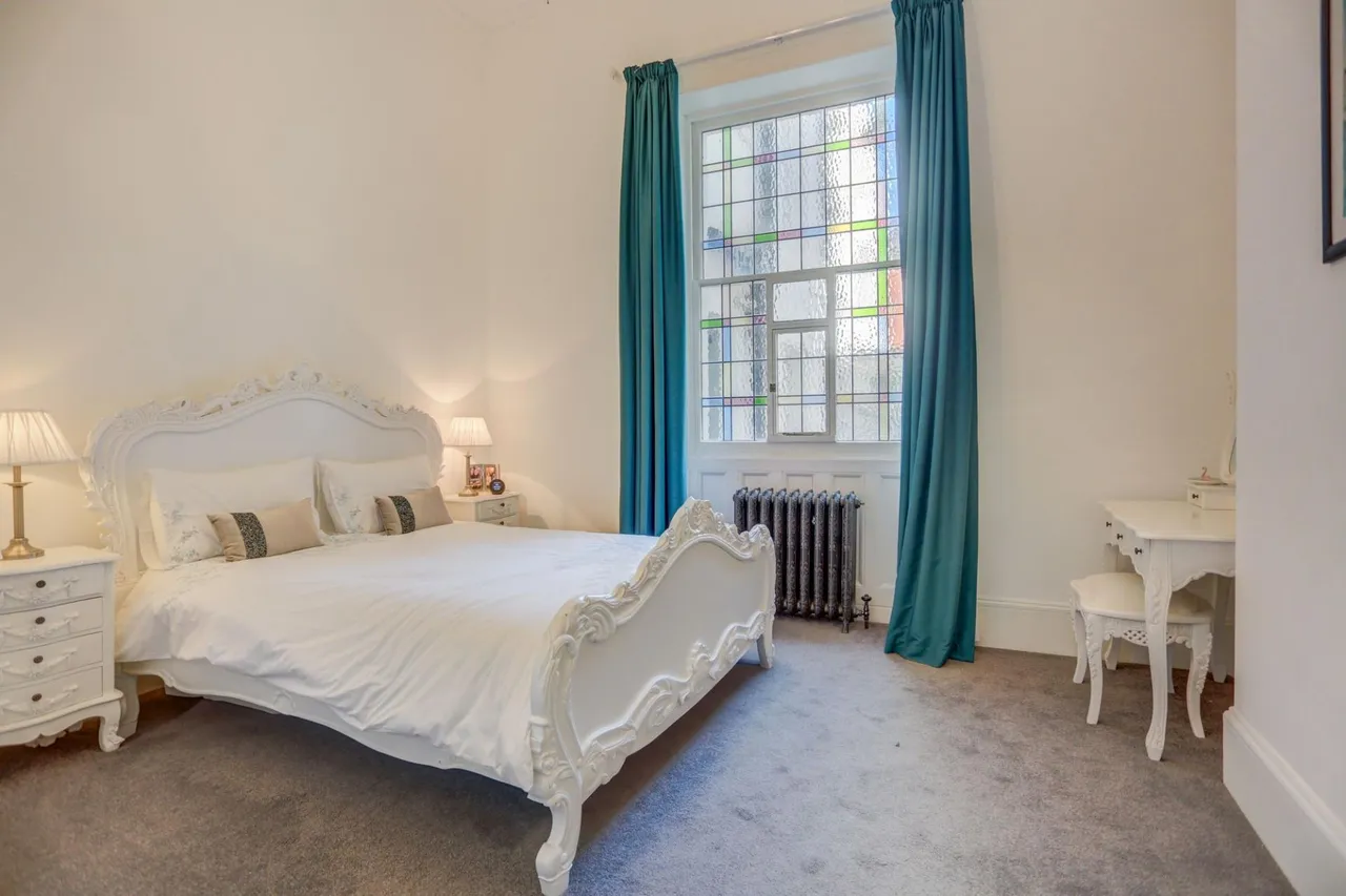Brunswick Square, Hove, BN3, photo 13