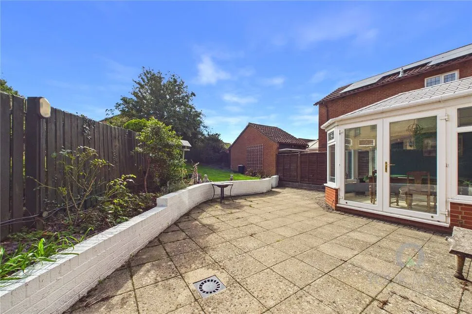 Provence Court, St Giles Park, NN5, photo 23