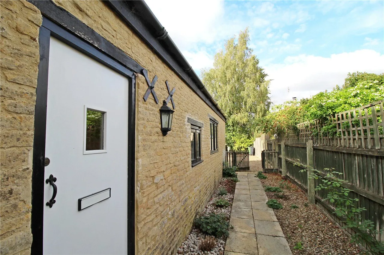 High Street, Maxey, PE6, photo 18