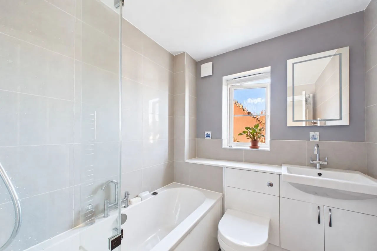 Gibson Drive, Leighton Buzzard, LU7, photo 12