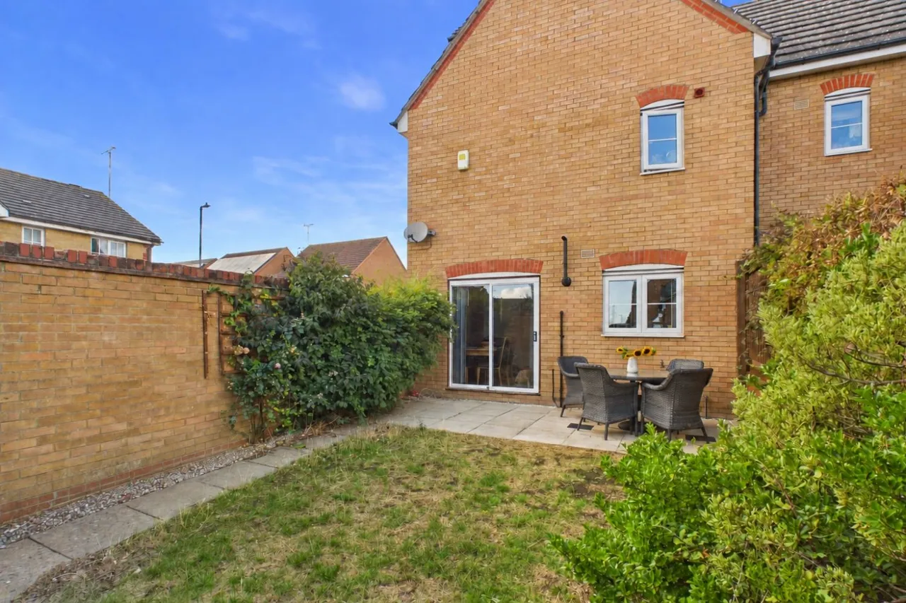 Gibson Drive, Leighton Buzzard, LU7, photo 15