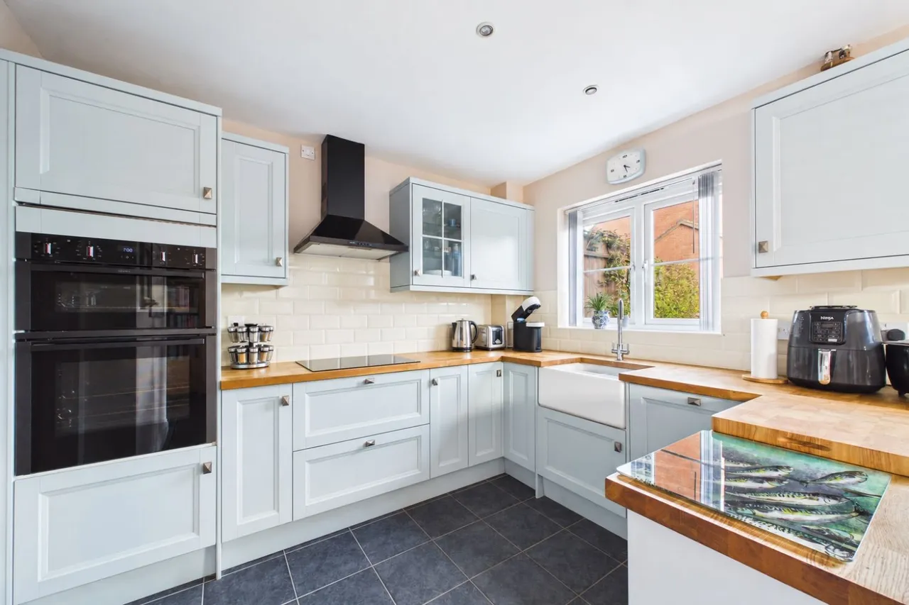 Gibson Drive, Leighton Buzzard, LU7, photo 2