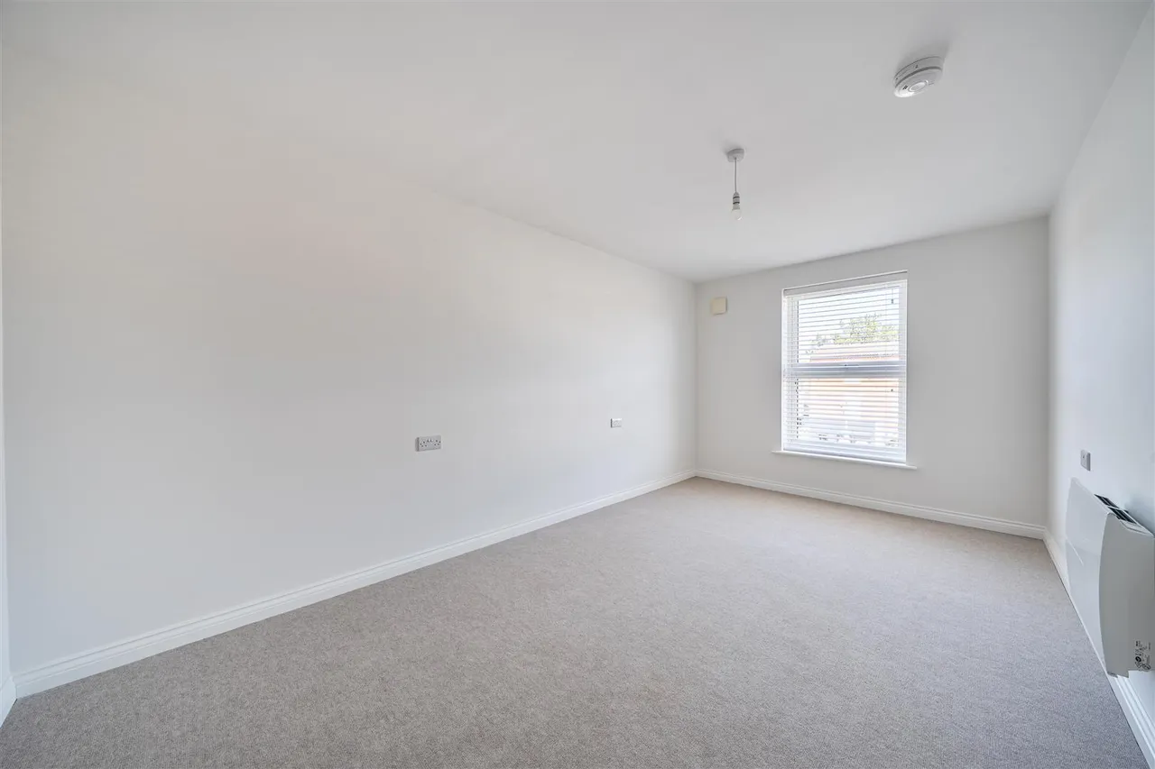 Wilmot Lane, Beeston, NG9, photo 9