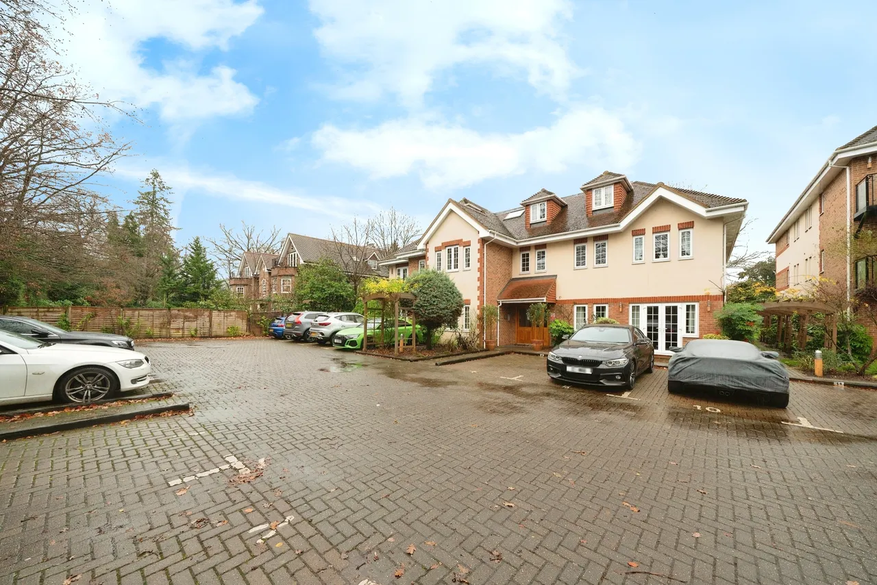 Woodham Place, Woodham, KT15, photo 15