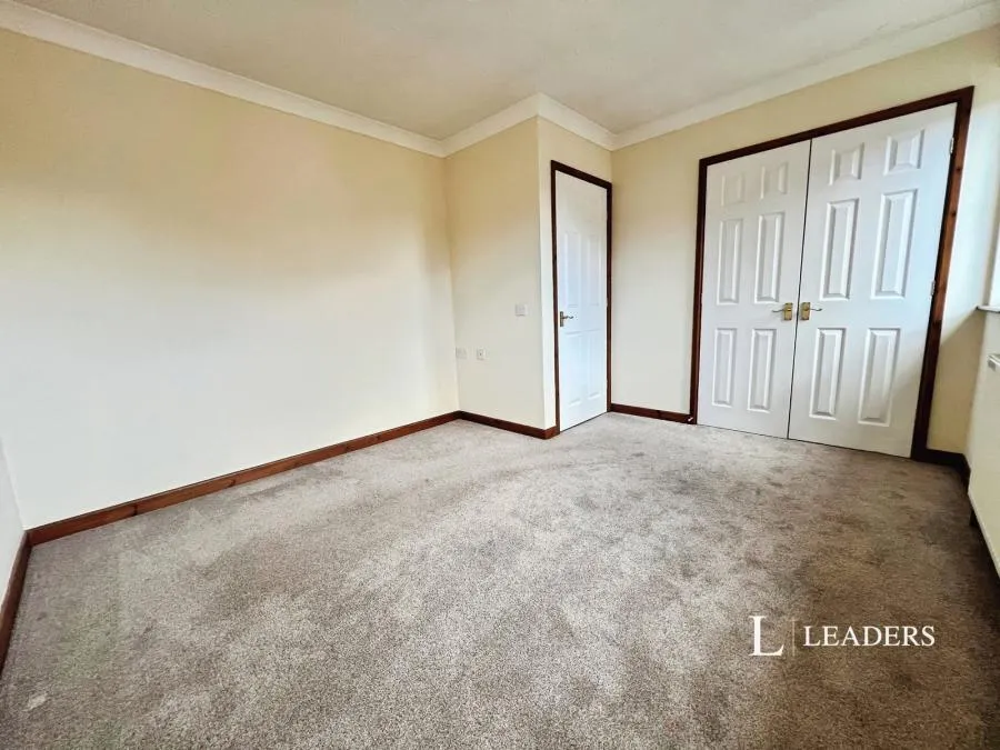 Honeysuckle Way, Spalding, PE11, photo 11