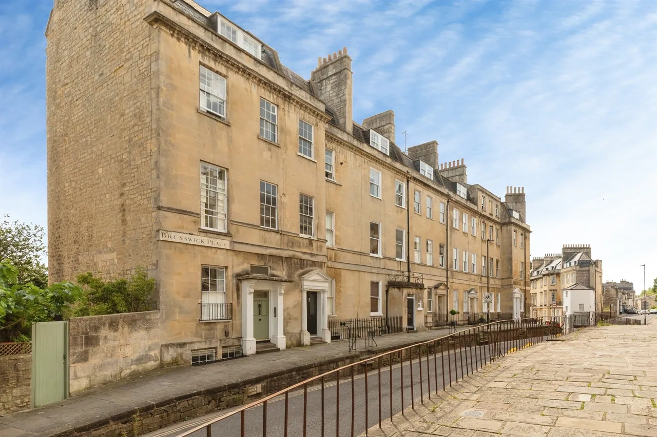 Brunswick Place, Bath, photo 4