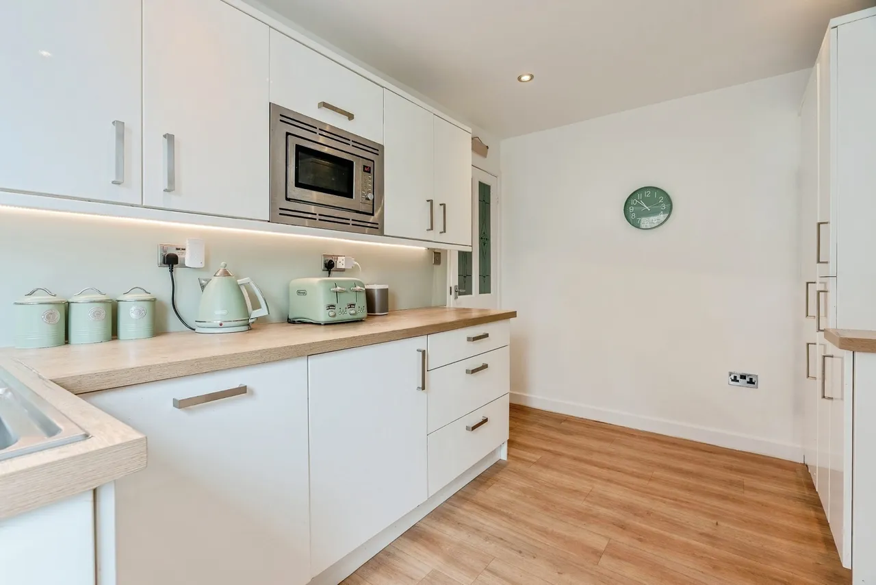 Helm Close, Burnley, Lancashire, BB11, photo 16