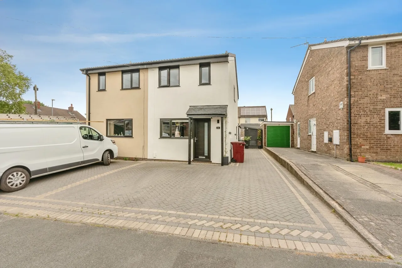 3 bed house for sale — Helm Close, Burnley, Lancashire, BB11