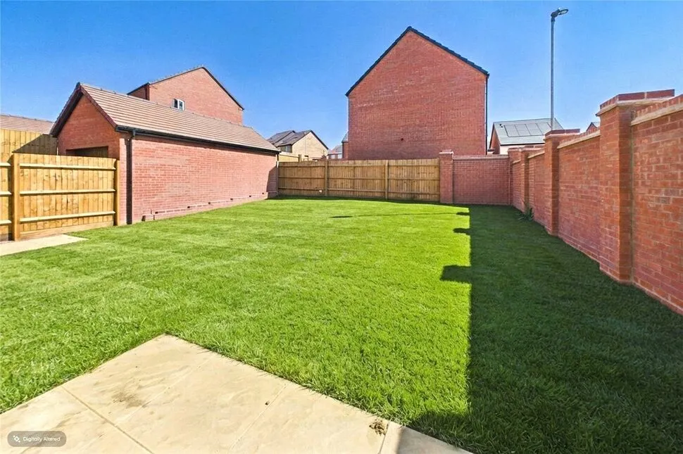 Sutton Drive, Kettering, NN16, photo 3