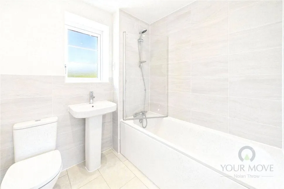 Sutton Drive, Kettering, NN16, photo 13