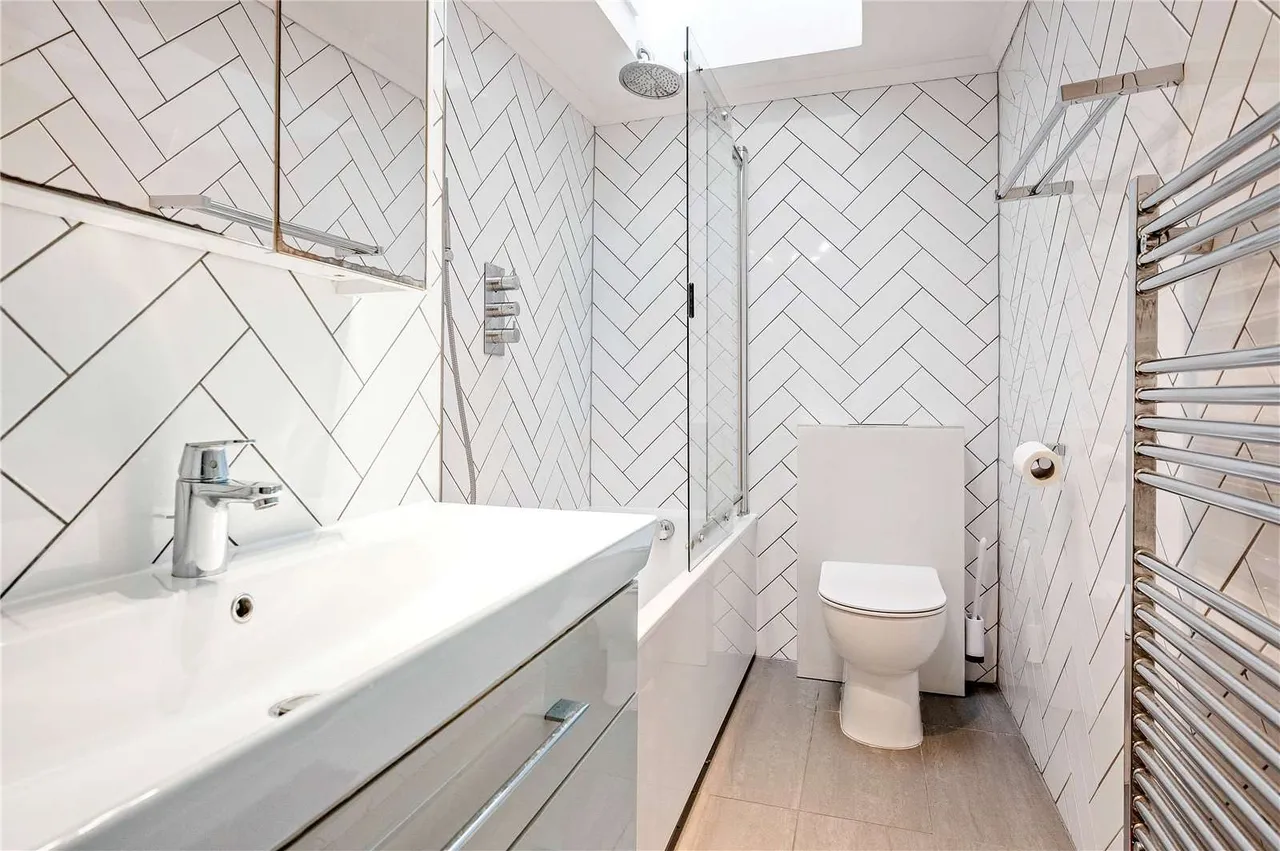Myddelton Square, Clerkenwell, London, EC1R 1YE, photo 5