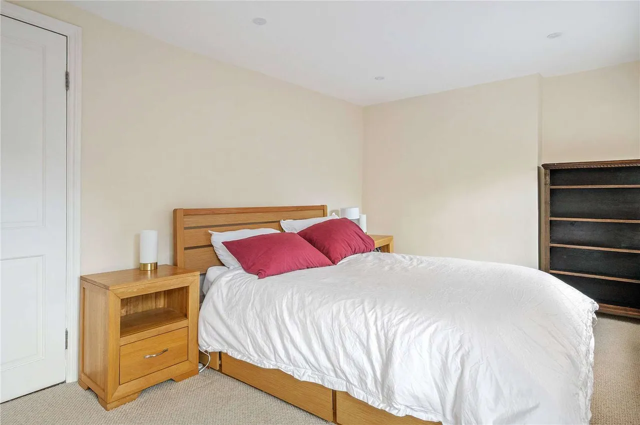 Myddelton Square, Clerkenwell, London, EC1R 1YE, photo 12