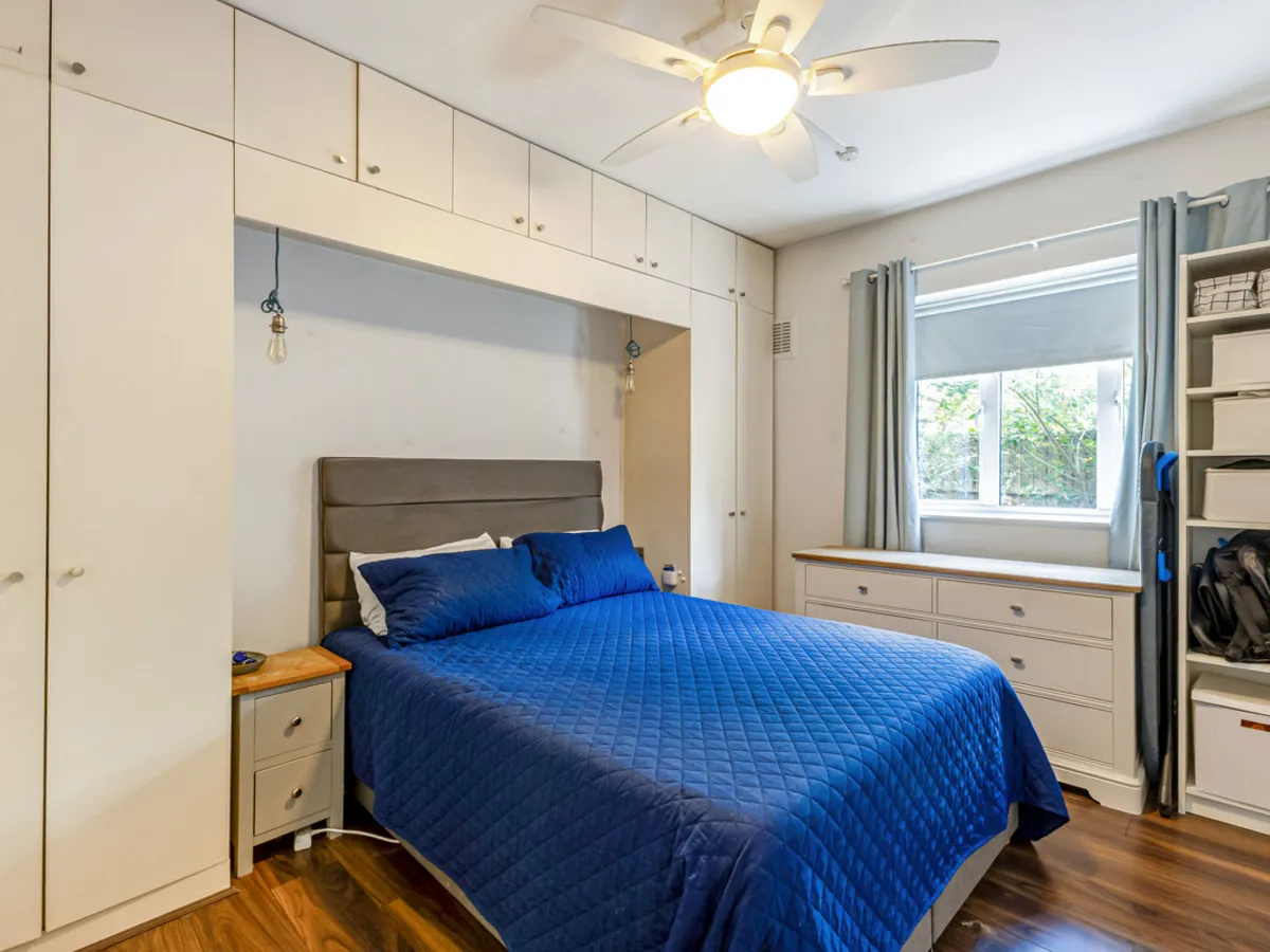 Lessar Avenue, London, SW4, photo 6