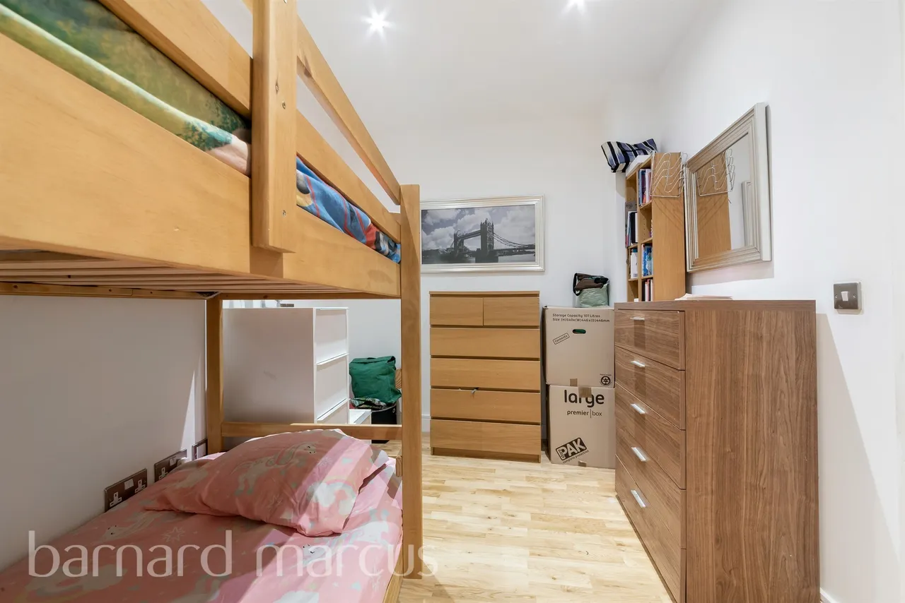 Seager Place, London, photo 10