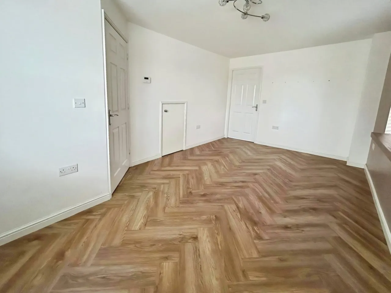 Swan Lane, New Ollerton,, photo 4