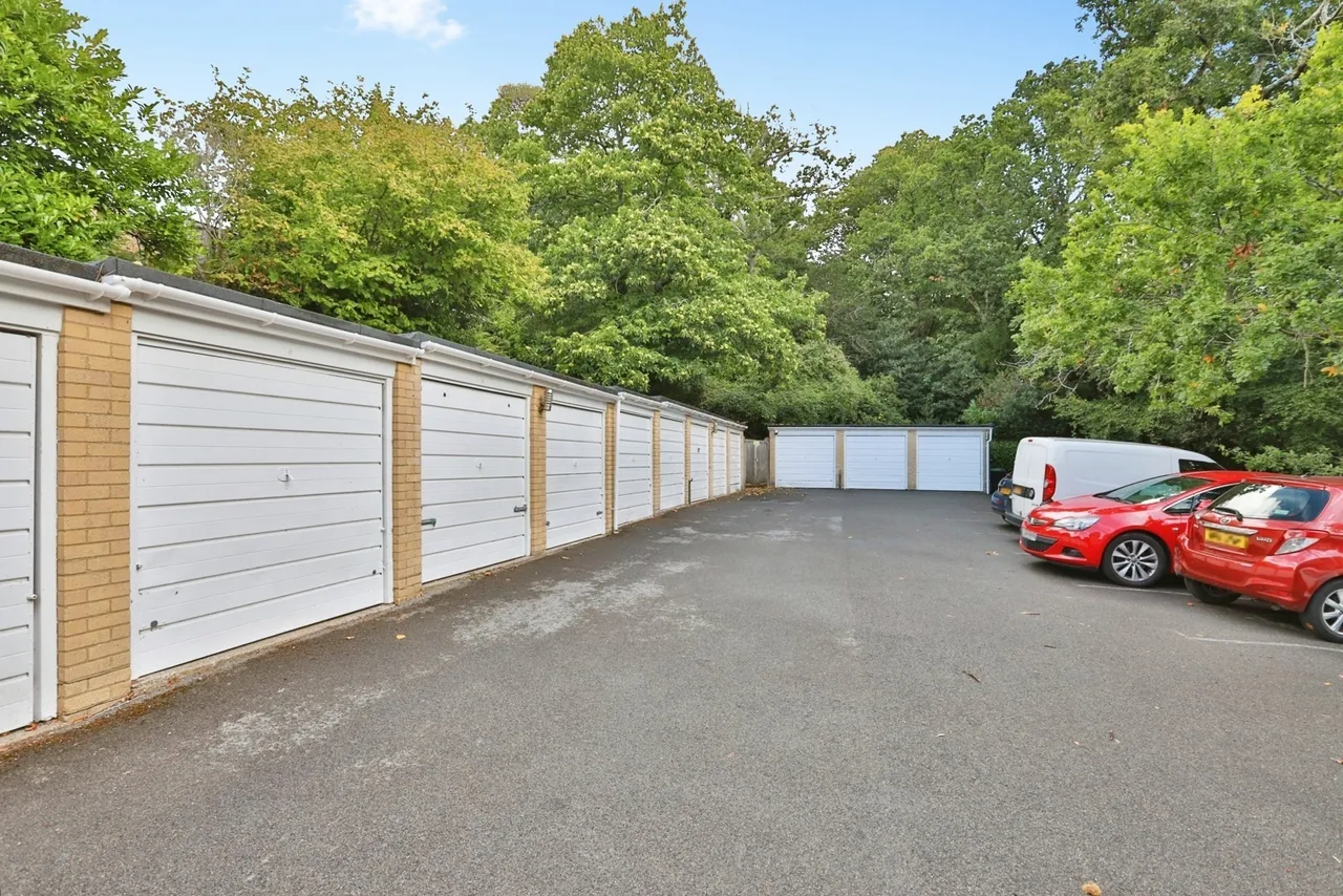 St. Valerie Road, Bournemouth, BH2, photo 3