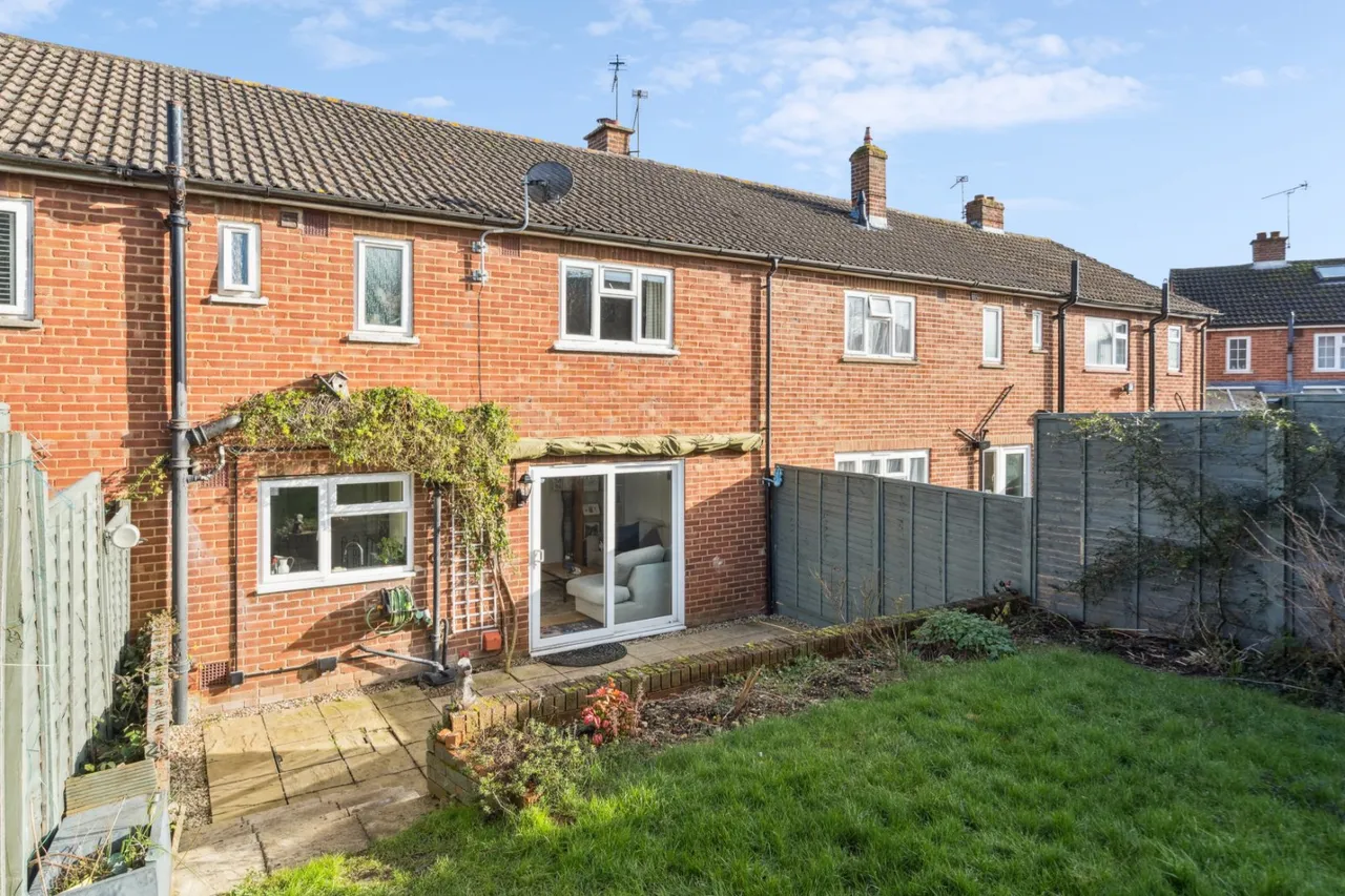 Outfield Road, Chalfont St. Peter, SL9, photo 23