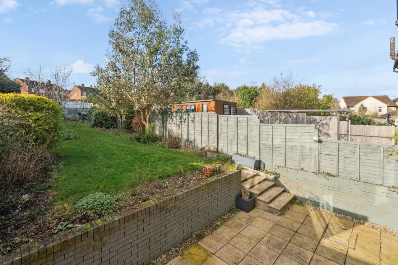 Outfield Road, Chalfont St. Peter, SL9, photo 21
