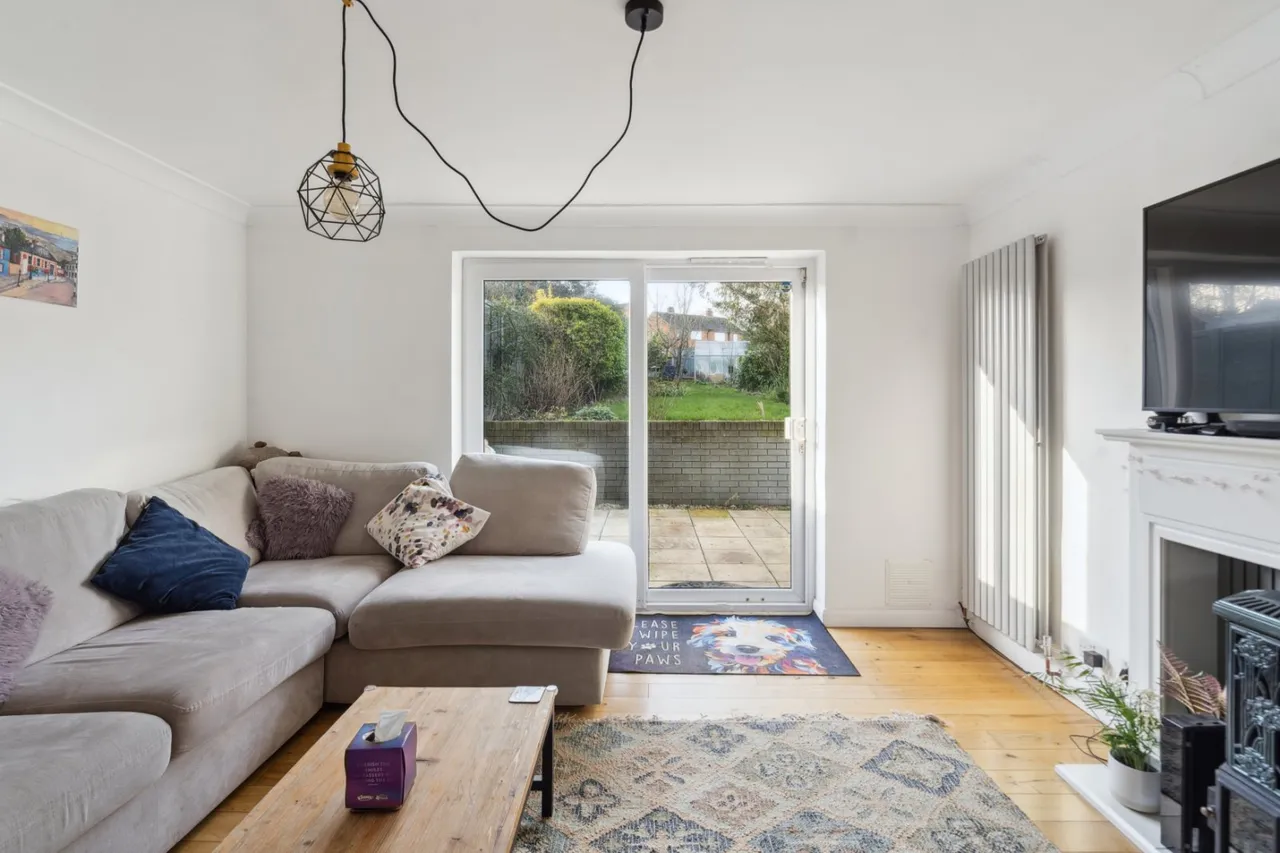 Outfield Road, Chalfont St. Peter, SL9, photo 12