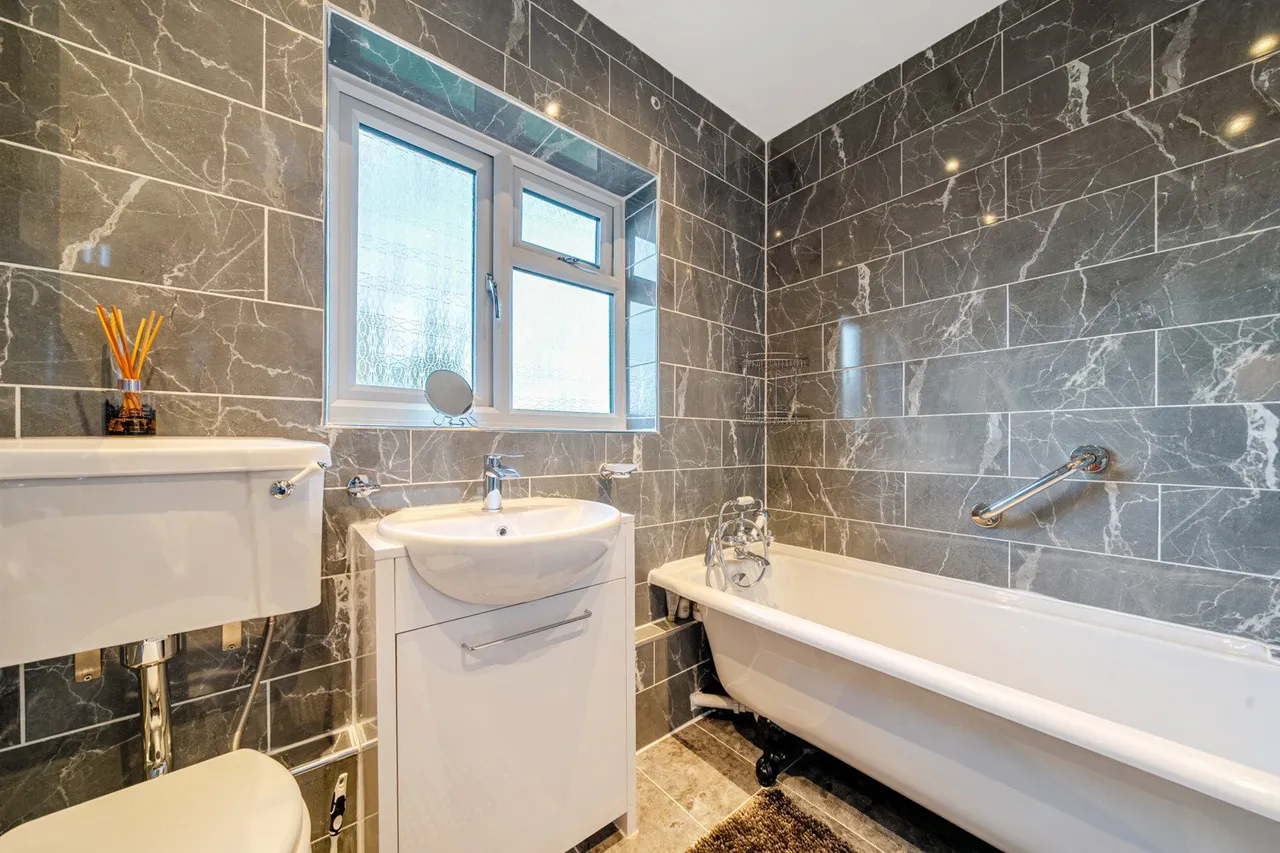 Clarendon Green, BR5, photo 12