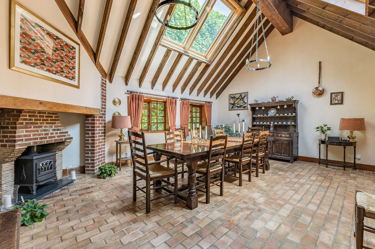 Weydown Road, Haslemere, GU27, photo 7