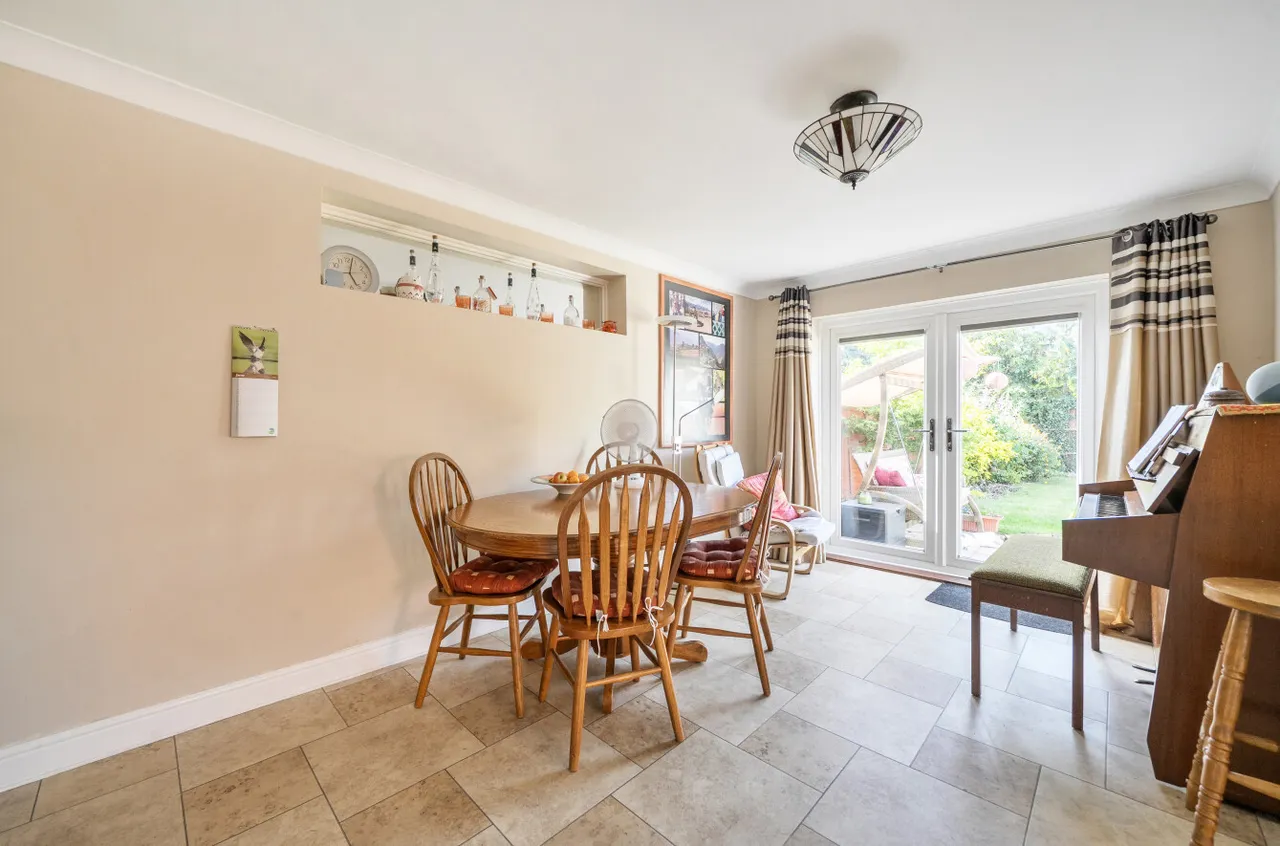 Charwood Road, Wokingham, RG40, photo 10