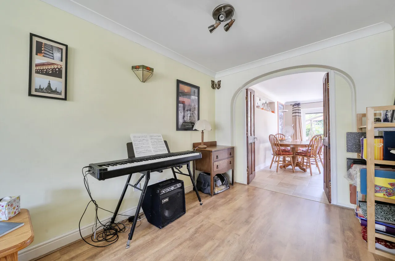 Charwood Road, Wokingham, RG40, photo 9